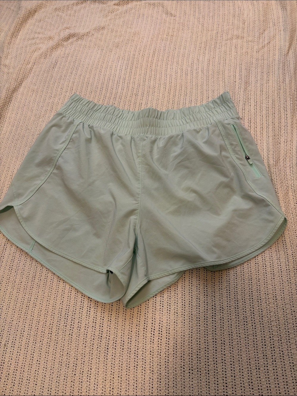 CRZ YOGA Light Mint Athletic Shorts